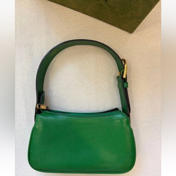 Gucci Vibrant Green Leather Shoulder Bag - Picture 5 of 8
